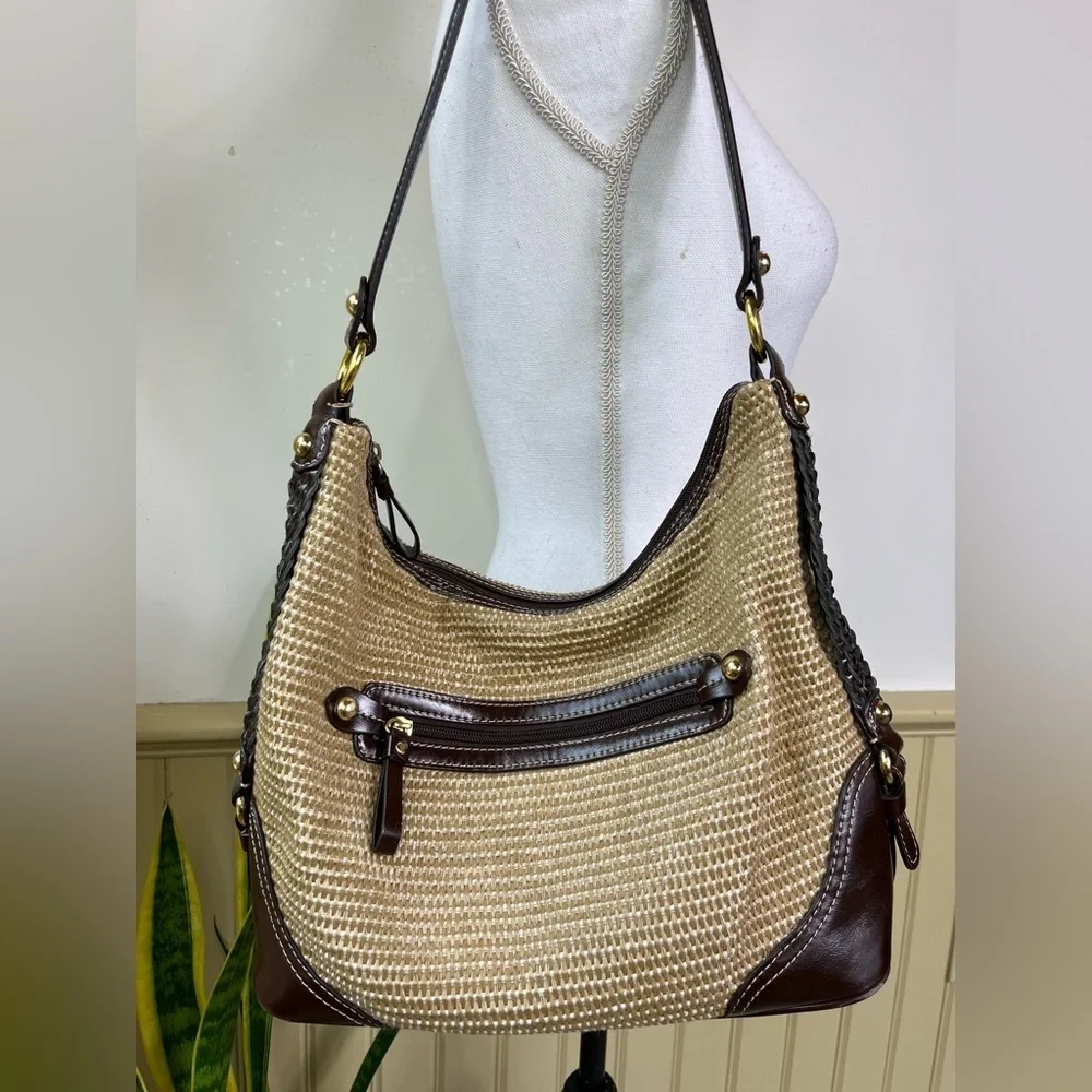 Giani Bernini Woven Hobo Bag Straw Brown Trim Gold Hardware Shoulder Tote